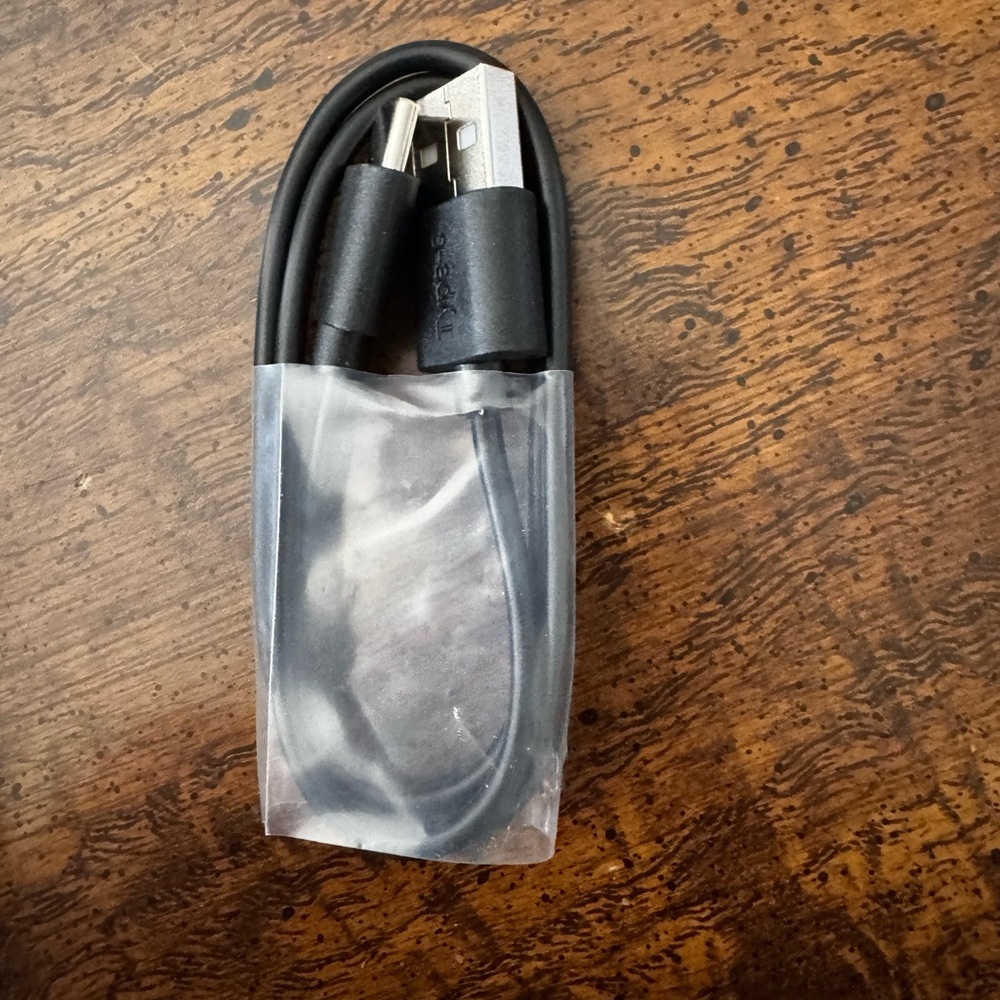 Source Unknown Black Portable Charger